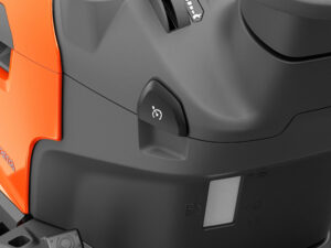 Husqvarna Traktor ogrodowy TS 220T Husqvarna Traktor ogrodowy TS 220T