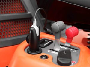 Husqvarna Traktor Rider R 420TsX AWD Husqvarna Traktor Rider R 420TsX AWD