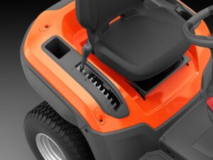 Husqvarna Traktor ogrodowy TC 215T Husqvarna Traktor ogrodowy TC 215T