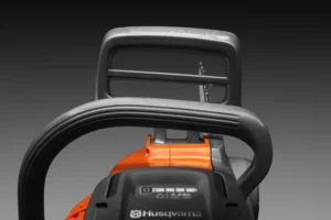 HUSQVARNA Pilarka Akumulatorowa 225i HUSQVARNA Pilarka Akumulatorowa 225i