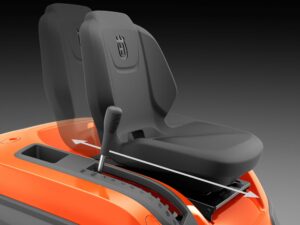 Husqvarna Traktor ogrodowy TS 215T Husqvarna Traktor ogrodowy TS 215T