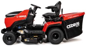 Koszenie traktorem ogrodowym Cedrus
