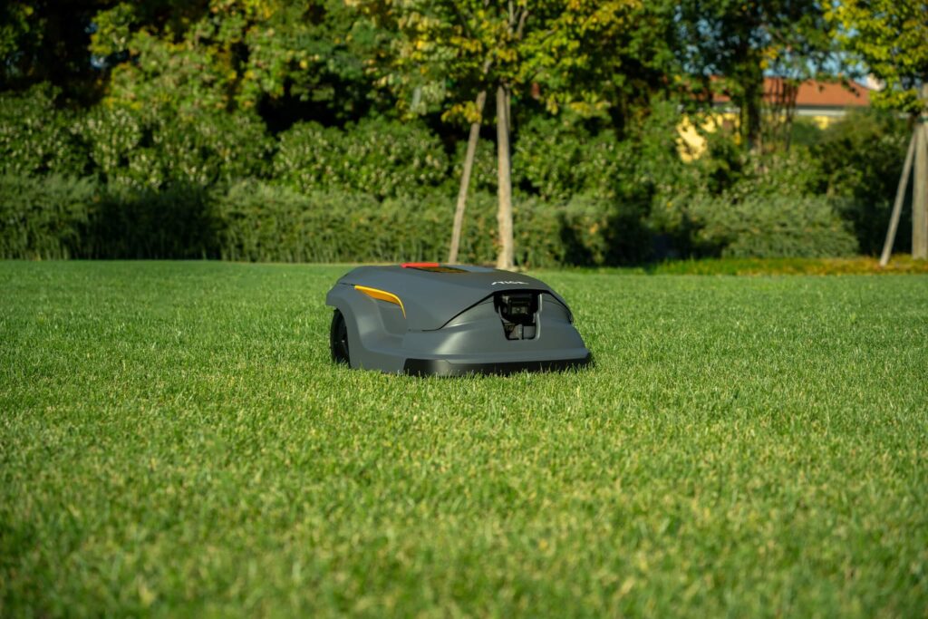 Stiga Autonomiczny robot koszący A 50v Stiga Autonomiczny robot koszący A 50v