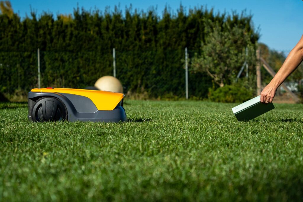 Stiga Autonomiczny robot koszący A 10v Stiga Autonomiczny robot koszący A 10v