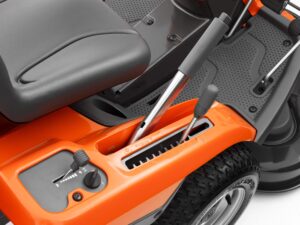 Husqvarna Traktor Rider R 214Ts Husqvarna Traktor Rider R 214Ts