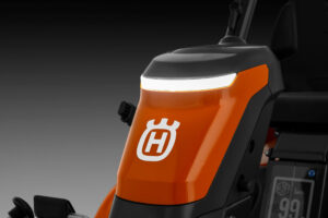 Husqvarna Traktor Rider R 214Ts Husqvarna Traktor Rider R 214Ts